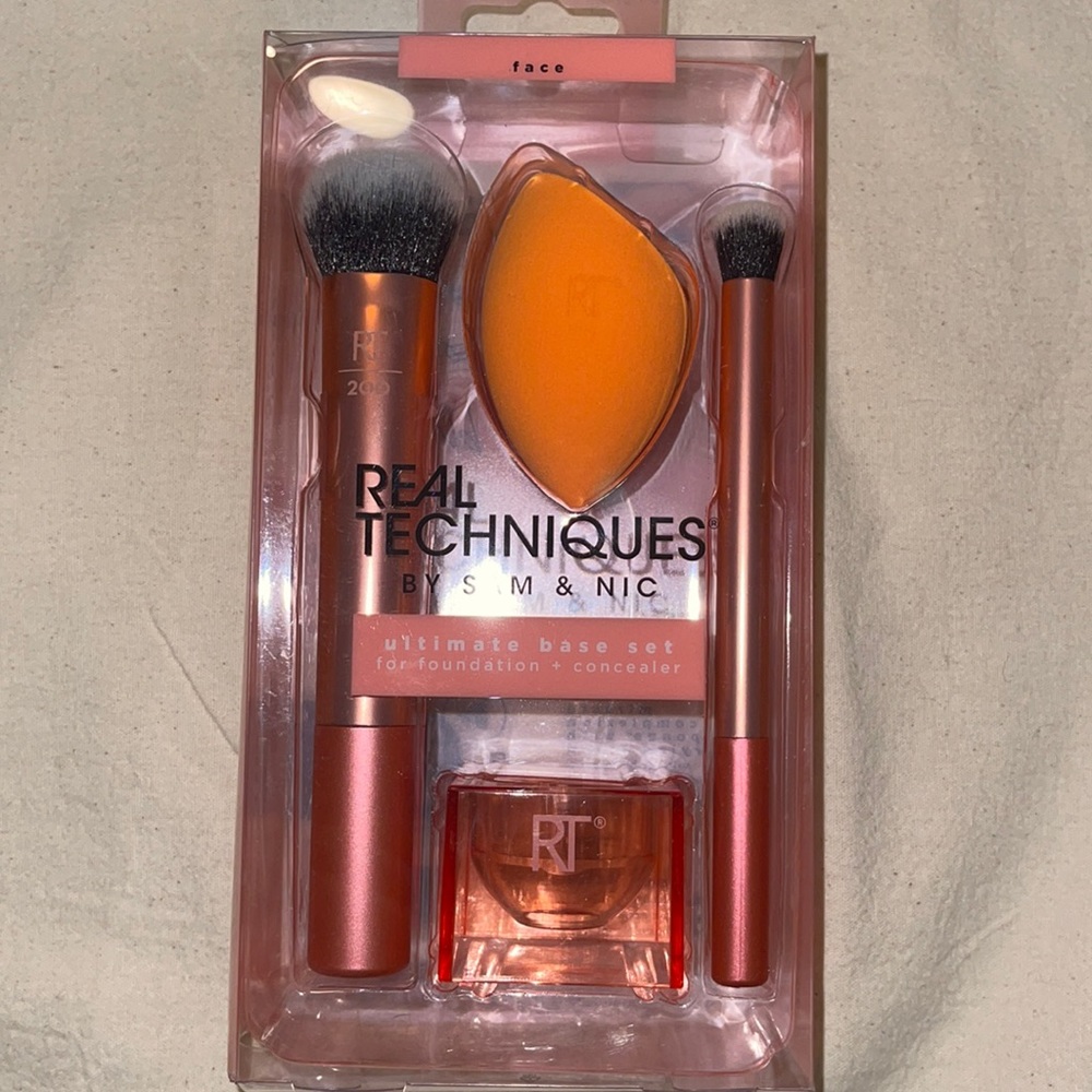 Real tec brush & sponge